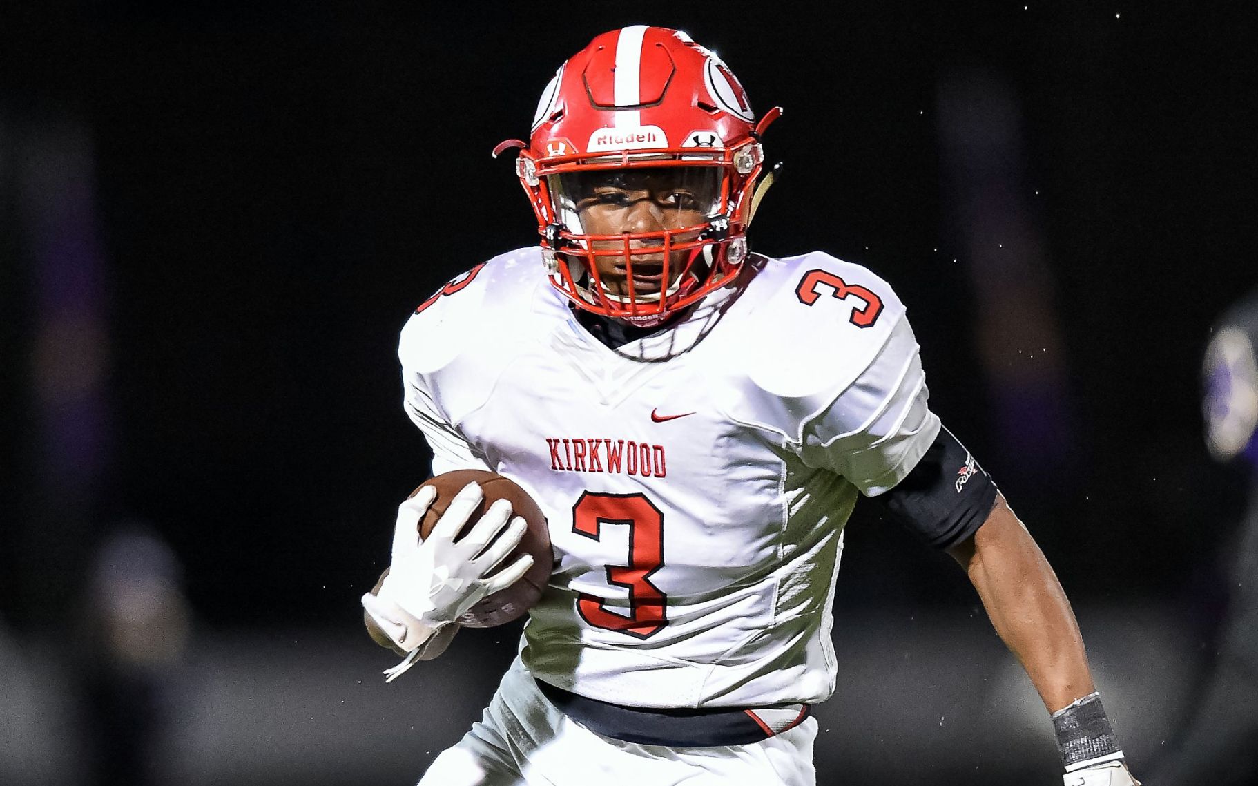 19-11-10Kirkwood@EurekaFBKemp14.JPG
